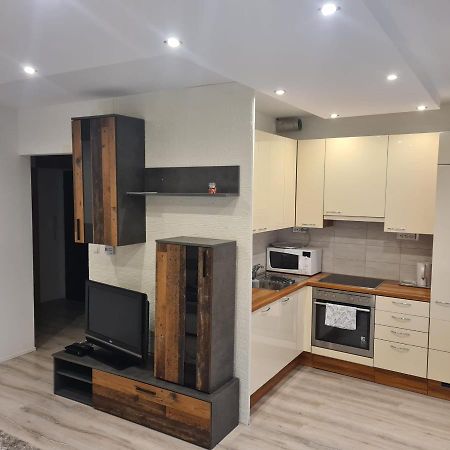 Verebes apartman Győr Buitenkant foto
