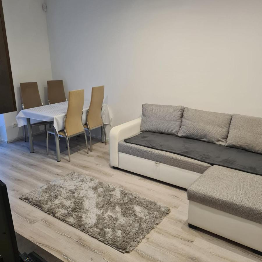 Verebes apartman Győr Buitenkant foto